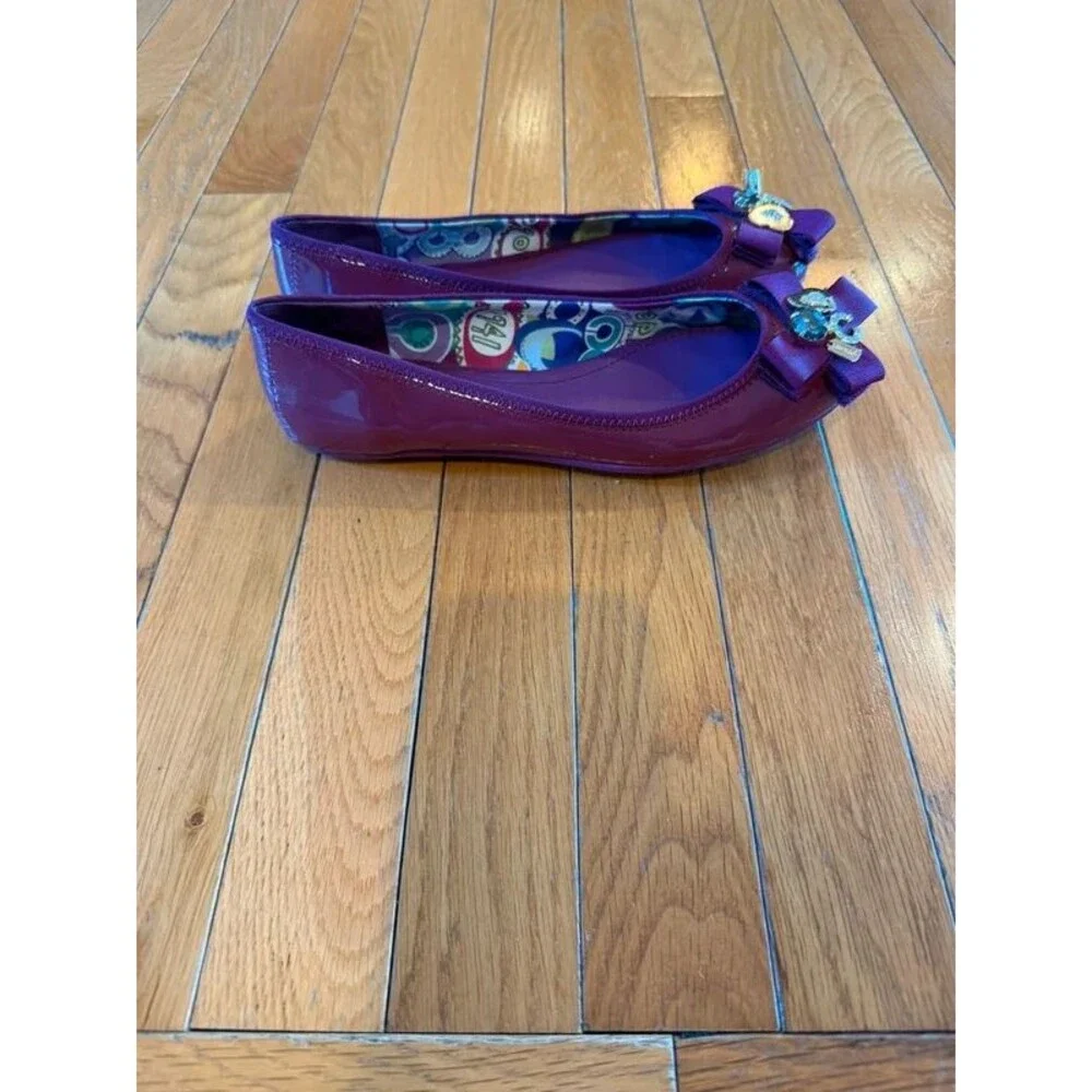 Coach Poppy Caper Violet Patent Leather ballet flats Shoes Sz 8